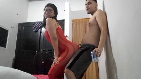 Amateur cuckold, big booty latina, esposa infiel real