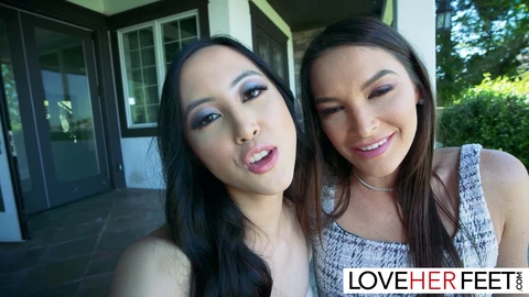 Sapphic, 4k porn, feet tease