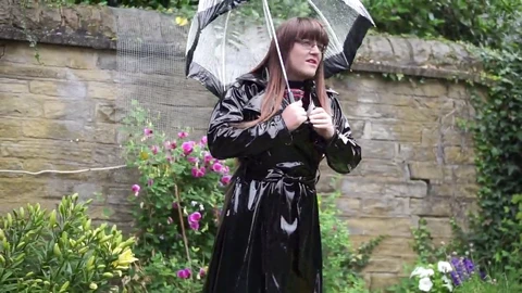 Crossdresser latex, crossdresser outdoor, 人妖